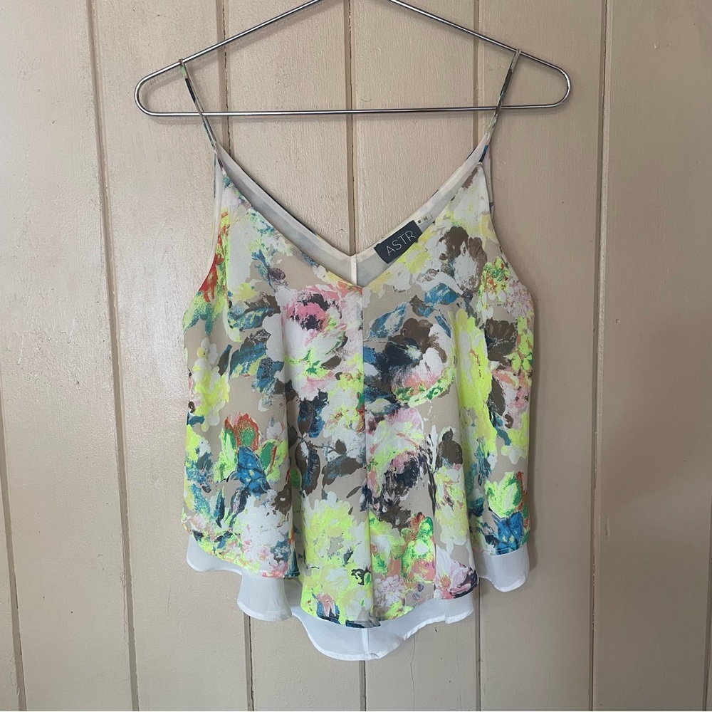ASTR the Label Double Layer Camisole Tank Neon Abstract Floral Paint Size Medium